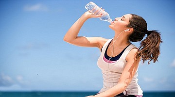 Sağlıklı Bir Beden Ve Zinde  Vücut İçin Su Tüketimi